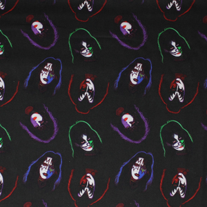 Kissed - 43/44" - 100% Cotton