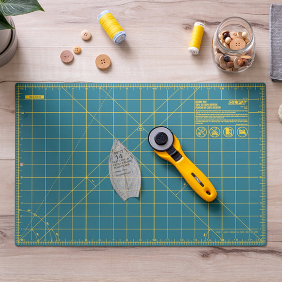 Fabric Cutting Kit - Yellow - OLFA