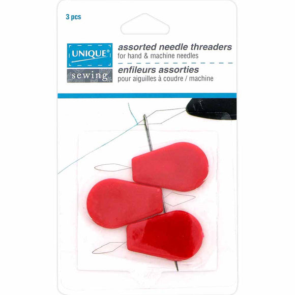 Pack of 3 plastic needle threaders (red)